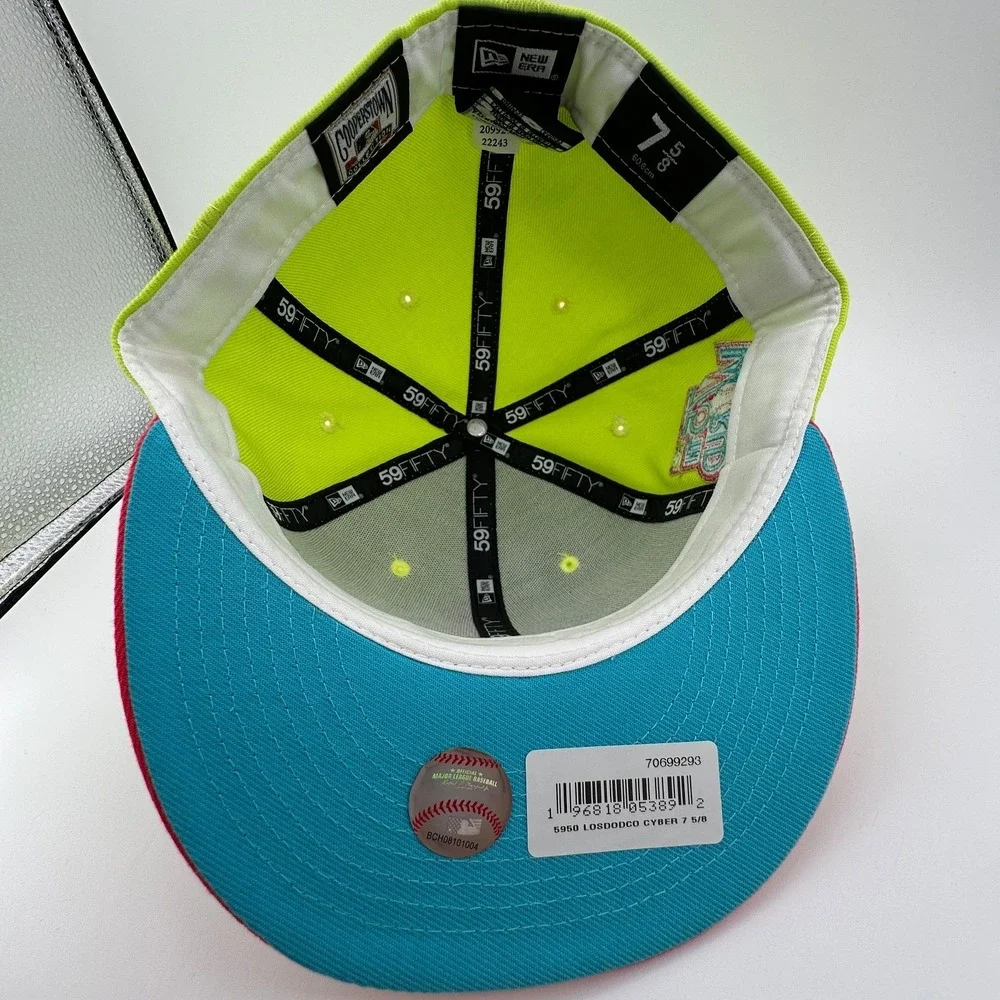 Los Angeles Dodgers Cyber Highlighter Fitted Hat Sz 7 5/8 New Era 59FIFTY Green